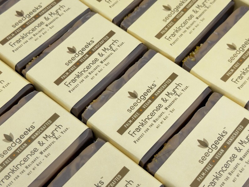 Frankincense & Myrrh Handmade Soap – Vegan Cold Process Bar with Shea Butter, Holiday Scent, Unisex imagem 7