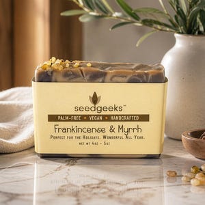 Frankincense & Myrrh Handmade Soap – Vegan Cold Process Bar with Shea Butter, Holiday Scent, Unisex imagem 1