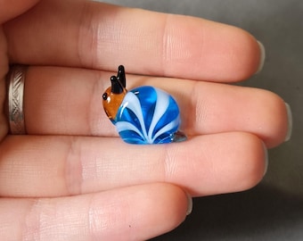Mini One Inch Glass Snail - Cute Little Handmade Glass Animal - Miniature Figurine Gift for Snail Lover - Small Novelty Figure Trinket