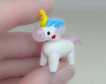 Mini Glass Unicorn - Small Handmade Novelty Fantasy Gift - Miniature Glass Animal Trinket Figure