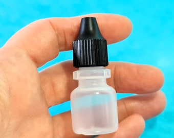 Mini 5ml Squeezy Puffer Bottle Plastic CLEARANCE No Droppers - Art/Craft/Paint/Glue/Glitter/Powder