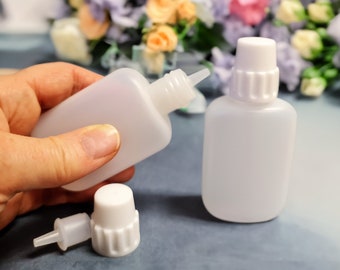 30ml Oval Dropper Bottle with Pointed Tip for Glue/Paint/Ink/Dye/Mixing/Oil - Slim Squeezy Thick Plastic - Dropping Insert - Refillable