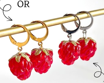 Boucles d'oreilles femme framboise rouge en verre et acier inoxydable hypoallergénique, bijoux fruits original, bijoux été, cadeau pour elle