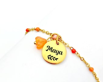 Bracelet chaîné émaillée orange rouge et médaille à personnaliser pour femme