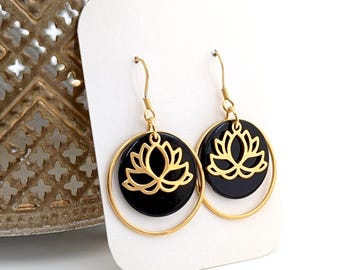 Boucles d'oreilles Fleur de Lotus et nacre noire pour femme