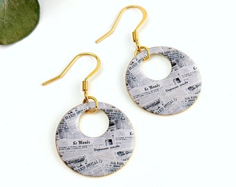 Boucles d'oreilles motif "Papier journal" pour femme