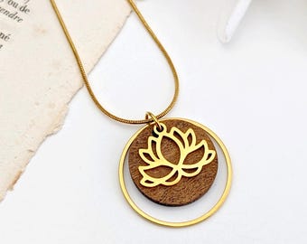 Collier or pendentif Fleur de Lotus en bois de noyer et acier inoxydable doré pour femme