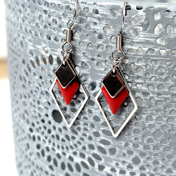 Boucles d'oreilles losanges rouge vif et argent pour femme, bijou géométrique minimaliste en acier inoxydable, cadeau pour elle