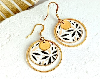 Boucles d'oreilles émaillées fleurs épi noir et or pour femme