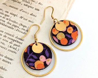 Boucles d'oreilles en bois et tissu Liberty boho chic colorées pour femme