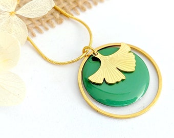 Collier or feuille de Ginkgo, bijoux vert d'eau, pour femme, bijou élégant, idée cadeau femme, bijou fait main, cadeau pour elle