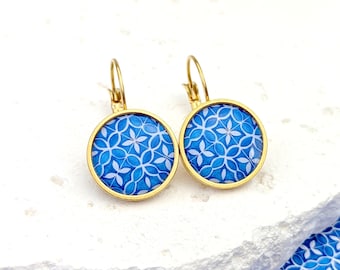 Blue and white mosaic earrings inspired by the Greek Mediterranean, stainless steel sleeper earrings, perfect as a birthday gift for her, a unique gift for her