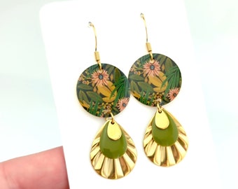 Boucles d'oreilles style et couleurs jungle chic pour femme