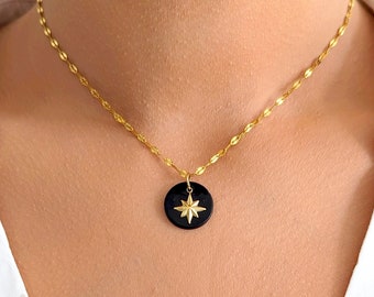 Collier pendentif rond en nacre noir et or pour femme, collier bohème chic, bijou minimaliste fait main, cadeau maman, pour elle