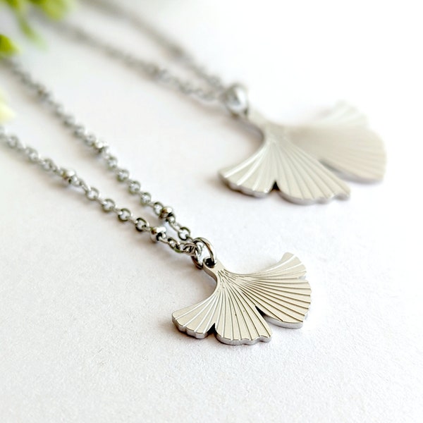 Collier feuille de Ginkgo pendentif minimaliste argent pour femme, pour l'été, bijou à superposer, collier à cumuler, cadeau pour elle