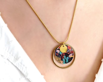 Collier pendentif coloré à motif "Jardin Boho" pour femme