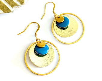 Boucles d'oreilles boho bleu paon et or pour femme, bijou bleu or, cadeau fait main, cadeau pour elle, bijoux bleu canard, bijoux fantaisie