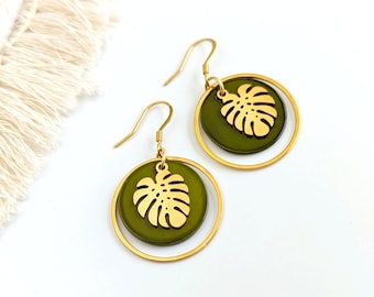 Boucles d'oreilles feuilles tropicales Monstera vert kaki pour femme