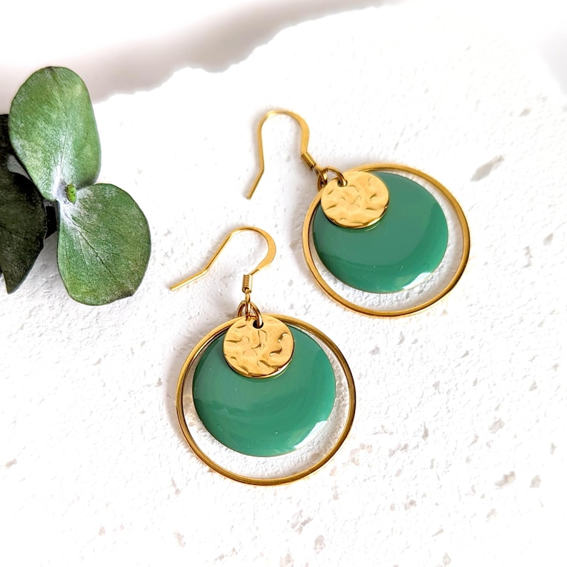 Boucles d'oreilles minimaliste rondes vert d'eau et or pour femme, bijoux bohème chic, élégant, cadeau pour elle, cadeau fait main image 1