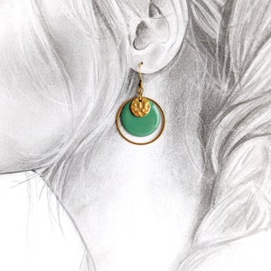 Boucles d'oreilles minimaliste rondes vert d'eau et or pour femme, bijoux bohème chic, élégant, cadeau pour elle, cadeau fait main image 5