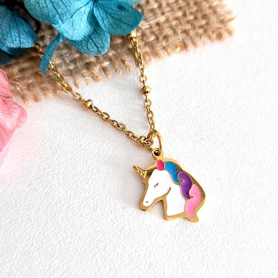 Ciondolo unicorno in argento sterling, collana fatta a mano con cavallo mitologico - Italia Ciondolo unicorno in argento sterling, collana fatta a mano con cavallo mitologico - Italia
