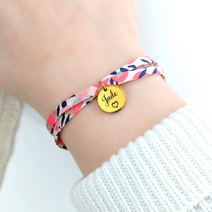 Bracelet Liberty médaille personnalisée pour femme, bijou prénom personnalisable, cadeau femme, cadeau maman, bracelet personnalisé femme image 9