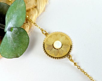 Women's white and gold mother-of-pearl bracelet, fine stainless steel chain, boho chic jewelry, handmade gift, gift for her, boho wedding jewelry