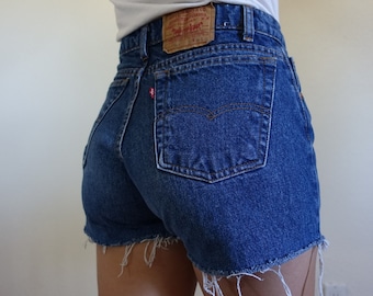 VTG 505  Levis Shorts, 30&quot; Waist - Small , USA, Dark  wash, High Rise