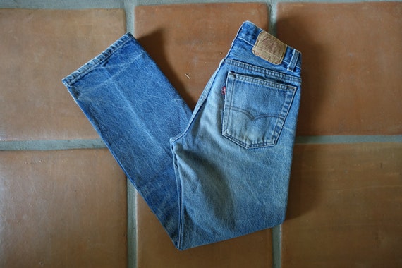 levis 501 25x28
