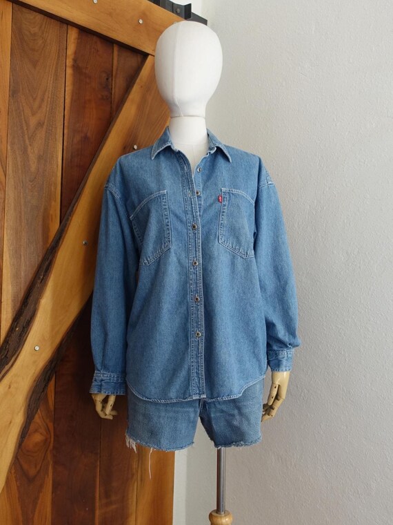Levis vintage denim button down, S/M - image 2