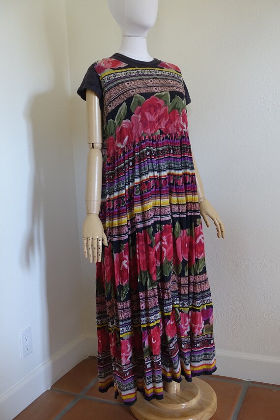 Vintage 90s floral grunge dress Medium/Large