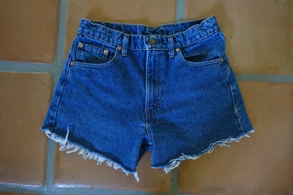 VTG 505  Levis Shorts, 30" Waist - Small , USA, D… - image 7