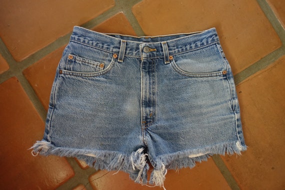 Vintage 517 Levis shorts 30" waist - image 4