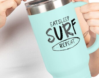 Caneca Térmica Surfer Vibes de 1,18 L (40 oz), Presente para Amantes da Praia, Caneca de Viagem, Copo Térmico de Aço Inoxidável, Caneca para Entusiastas do Oceano, Acessórios de Surfe