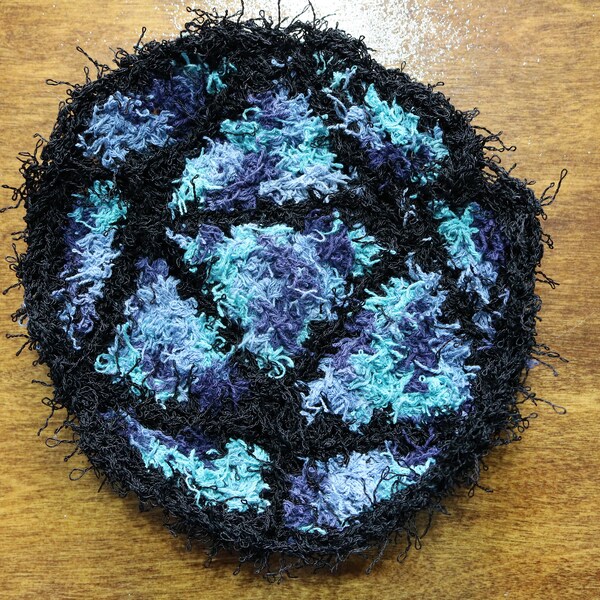 D20 Crocheted Dishcloth