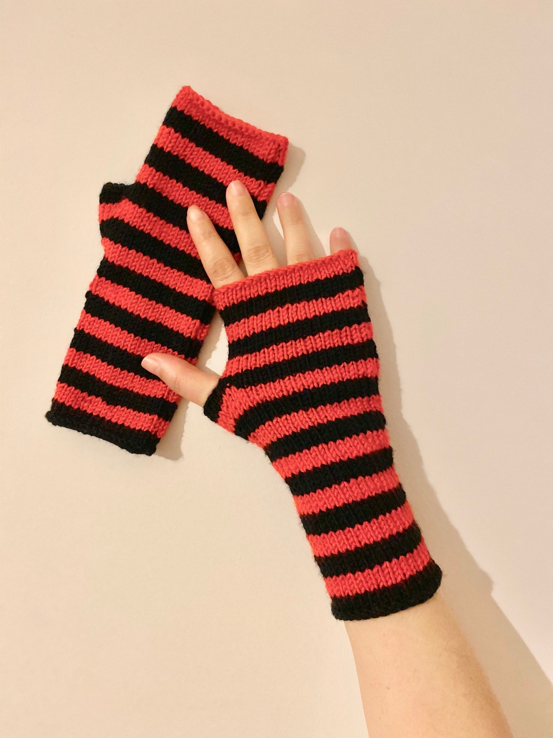 4 Pares De Guantes Sin Dedos Térmicos Para Hombre/mujer - Ideales Para Invierno, Running, Ciclismo, Exteriores | Color Negro Y Gris Claro, Material Poliéster