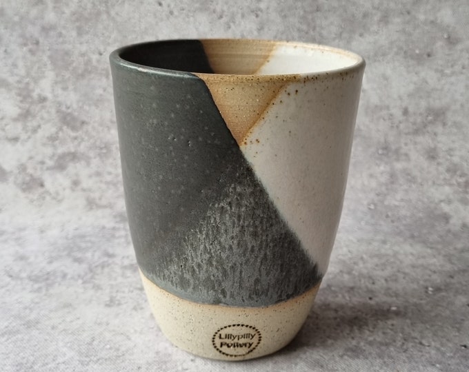 Handmade ceramic travel cup/tumbler black and white - gifts for her - gifts for sister - gifts for mum - modern decor - latte cup - keep cup