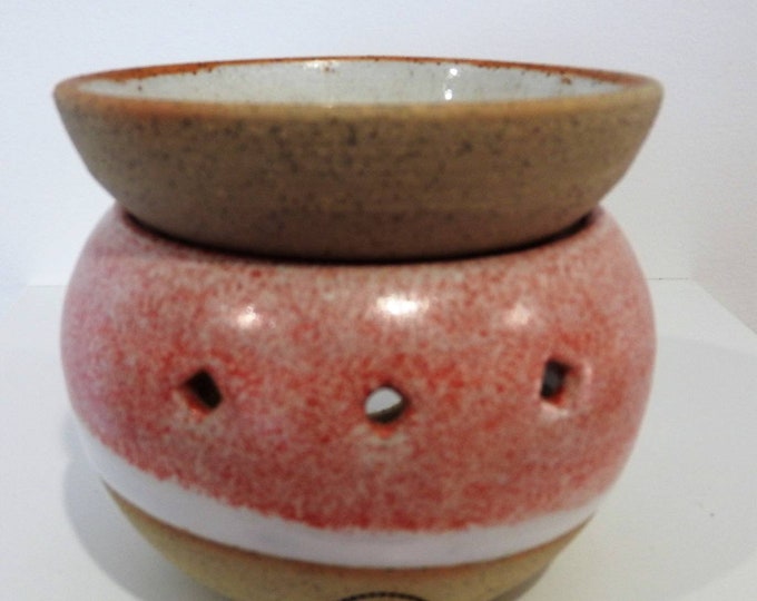 Stoneware Two-Piece Oil Burner in pink and white - gifts for her - gifts for Christmas - boho decor - handmade ceramics