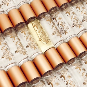 GOLDEN FLORAL || 5 pack of 10ml roller bottles. Exclusive floral design is printed directly on the bottle!