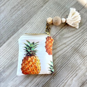 Pineapple! Mini Essential Oil Case, Essential Oil Holder, oil bag. Holds 3 roller bottles. Essential Oil Bag.