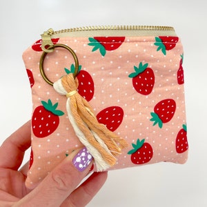 Mini essential oil wallet- Strawberries!