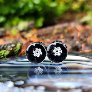 Snowflake Plugs: Winter Festive Ear Gauges