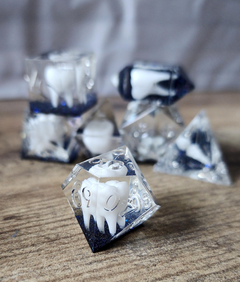 Sharp Edge DND-tärningsset: Akryl Oddities, RPG Polyhedral-tärningar bild 8