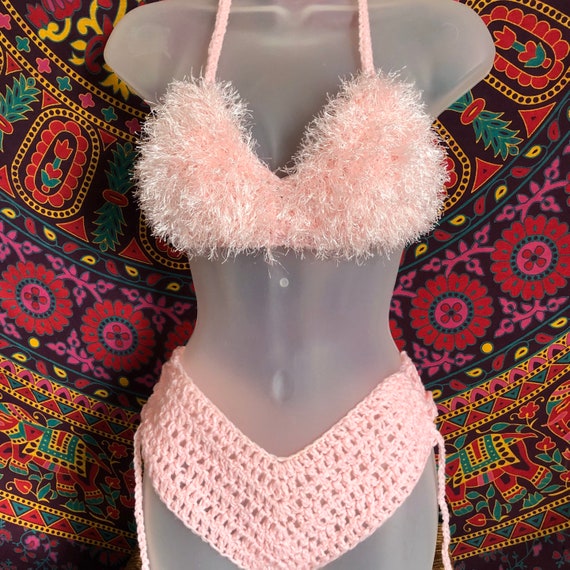 Fuzzy Bra Set pink 