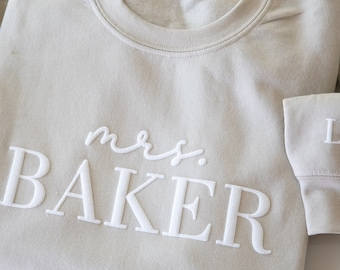 Bride Sweatshirt Personalized with New Last Name Custom Mrs Crewneck Future Mrs Sweatshirt Bridal Shower Gift Wedding Gift for Bride