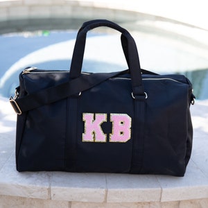 schwarzer klassischer Seesack mit Aufnäher, Geschenk Turnbeutel Weekender, schwarzer Seesack, Reisetasche, Sporttasche, Strandtasche mit Gurt