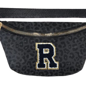 Travel Bag Fanny Packs for Women Fashion Waist Pack Belt Bag with Zipper Pocket Lulu Adjustable Belt Bag Casual Hip Bum Bag for Travel