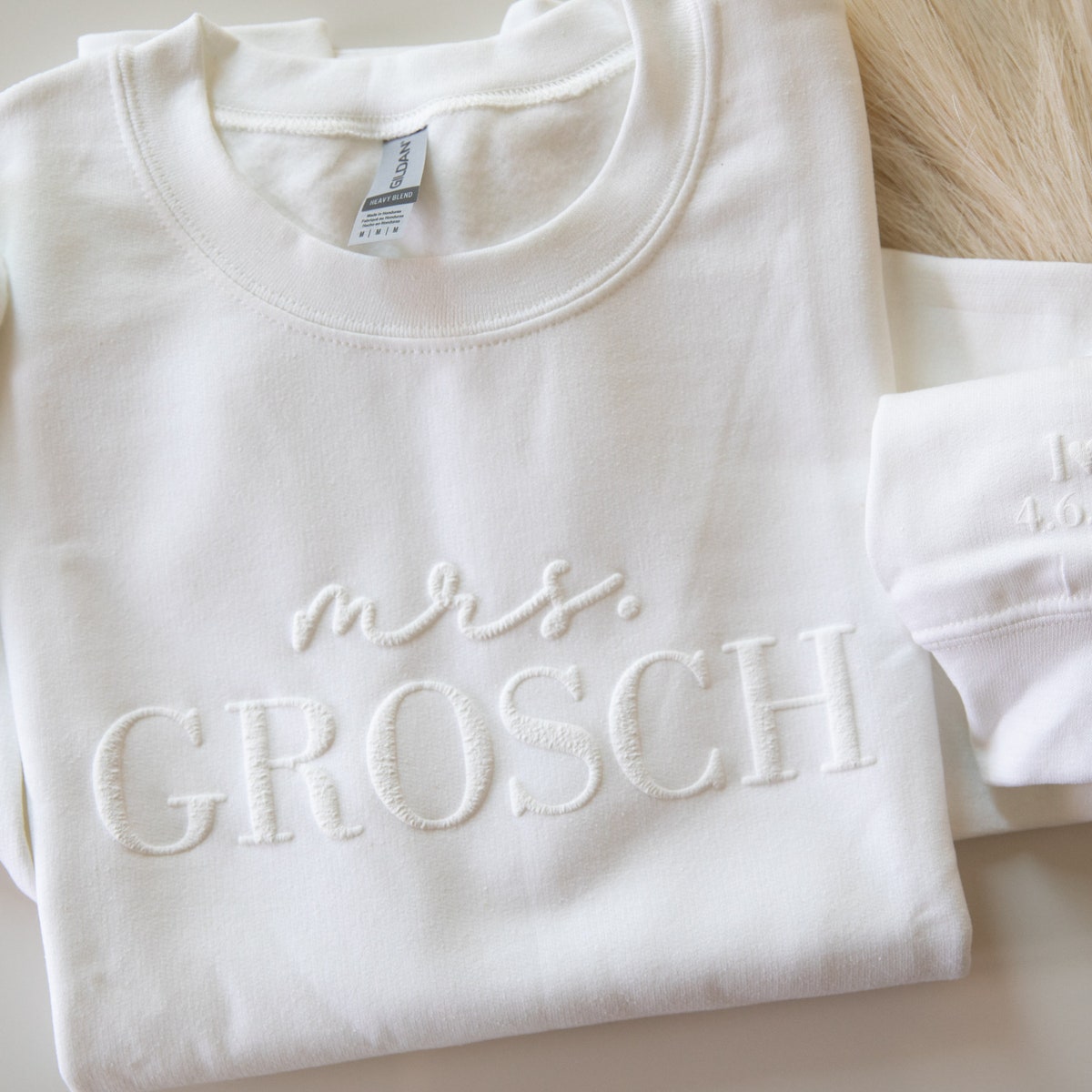 Personalized Mrs Sweatshirt, Custom Wedding Gift, Anniversary Gift for Her, Mrs Neckline Embossed Sweater, Wedding Date Sleeve, Bride to Be - Etsy