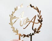 Wreath + Calligraphy Caketopper - Weddings & Custom