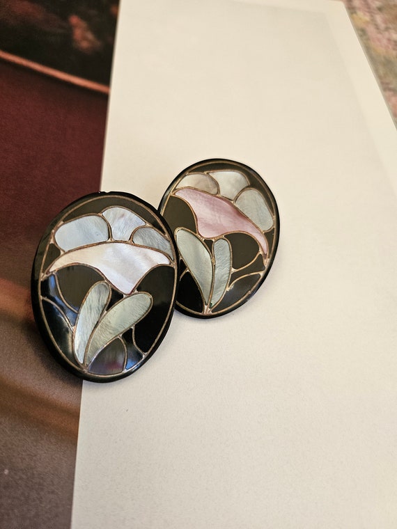 Vintage Black Lacquer Mother of Pearl Inlay Large 